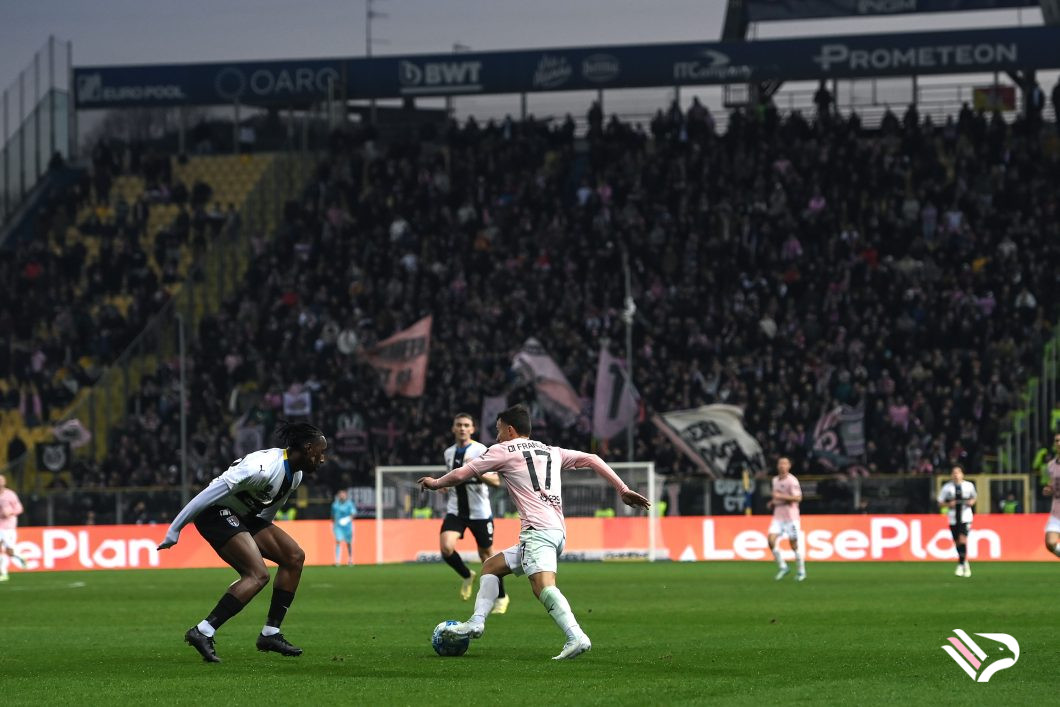 parma-vs-palermo-serie-b-48