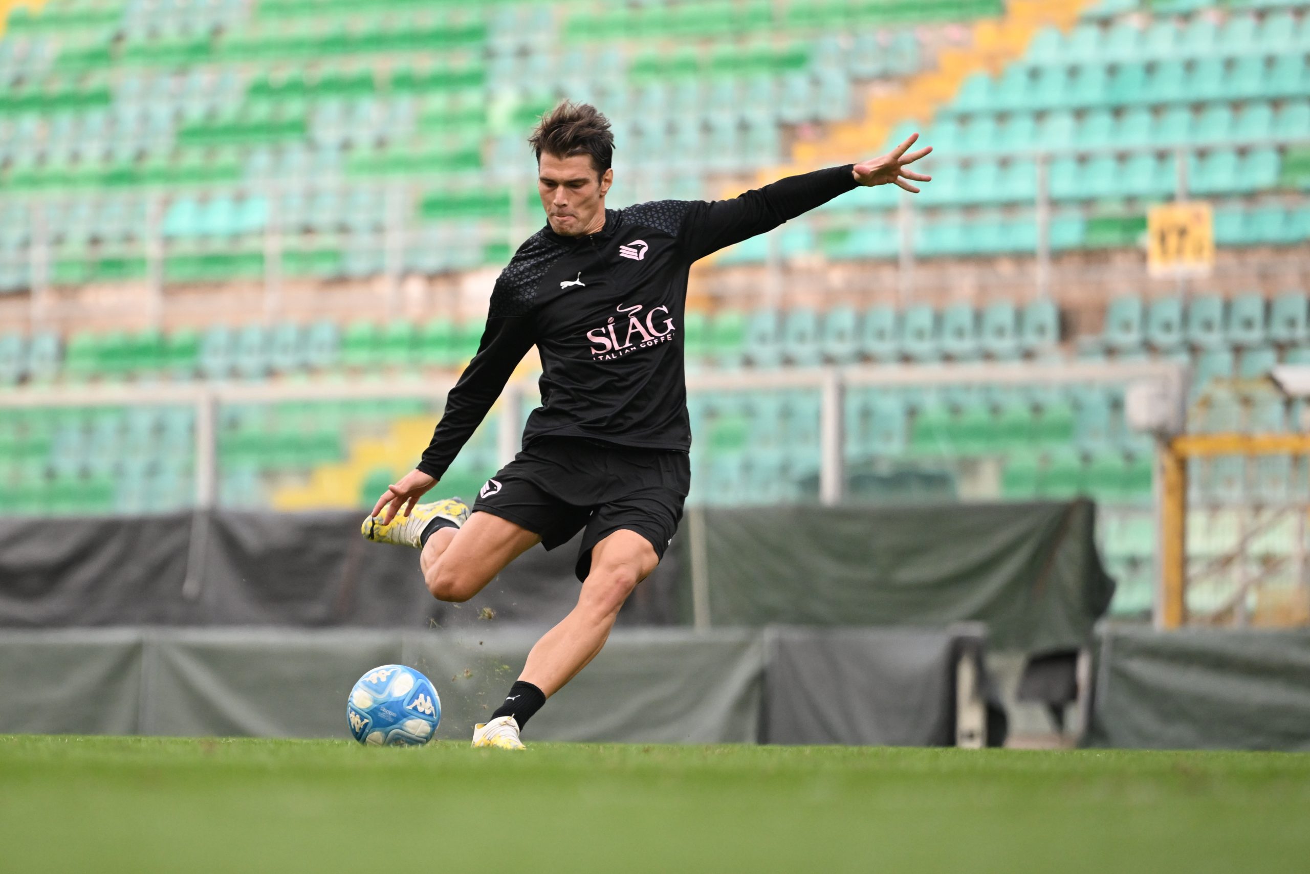 palermo-fc-seduta-di-allenamento-allo-stadio-renzo-barbera-9-2