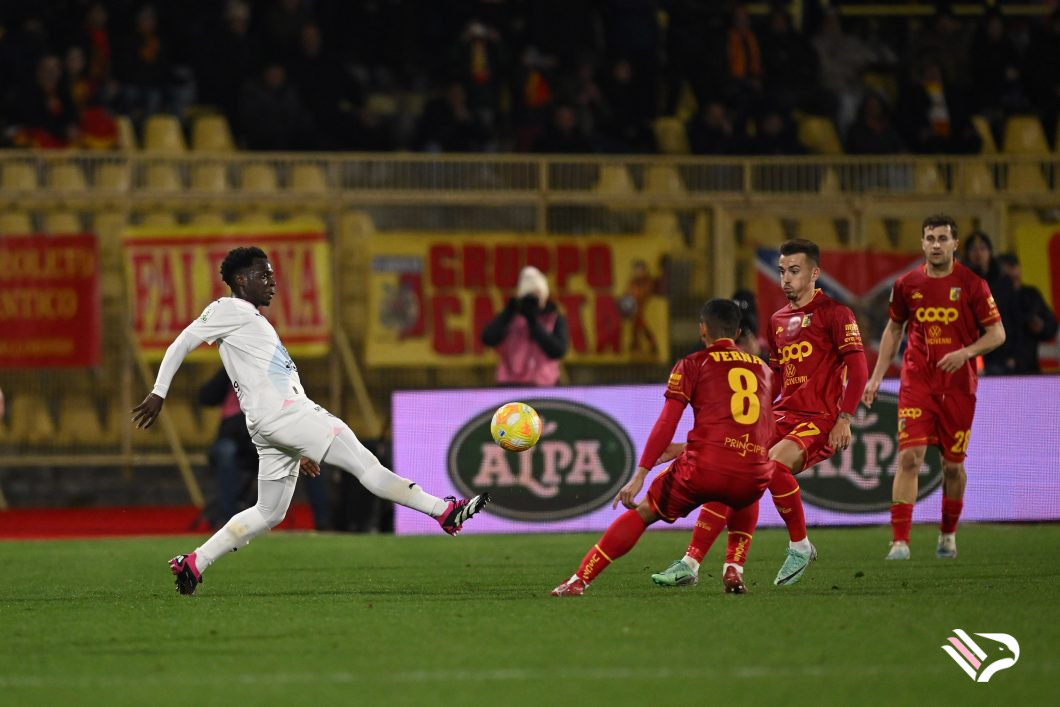 catanzaro-vs-palermo-serie-b-17