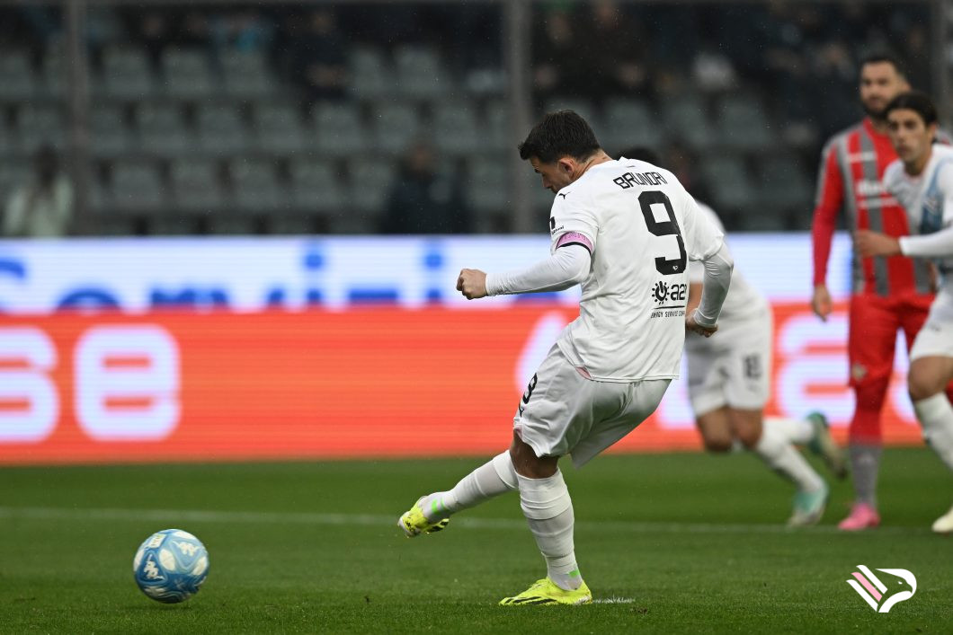 cremonese-vs-palermo-serie-b-9