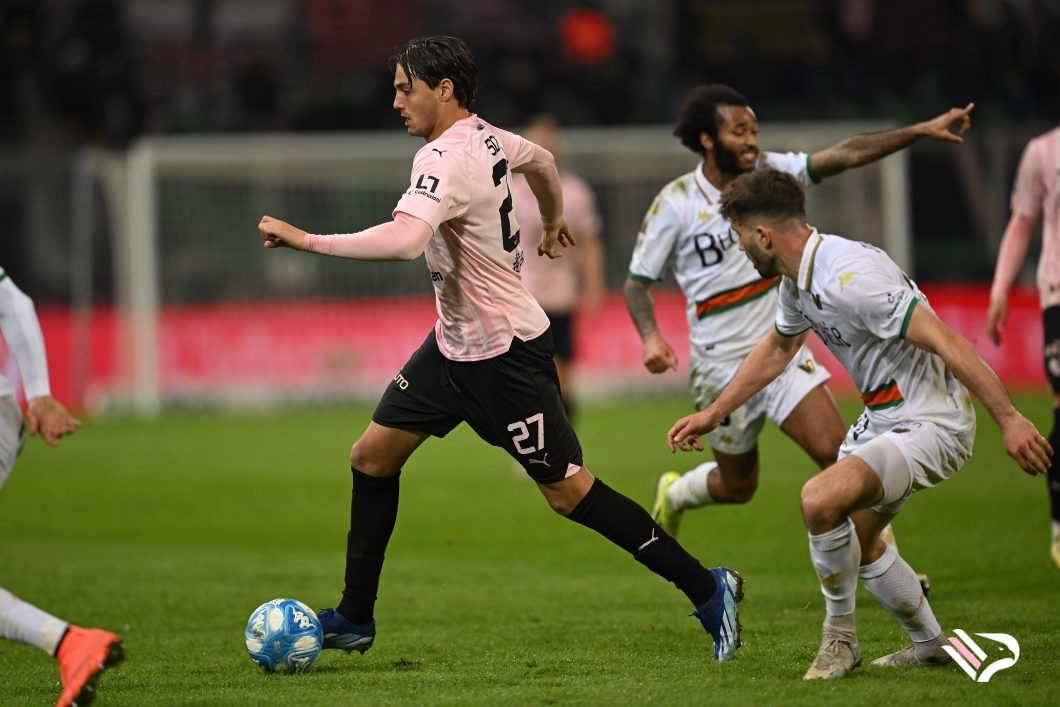 palermo-vs-venezia-serie-b-23