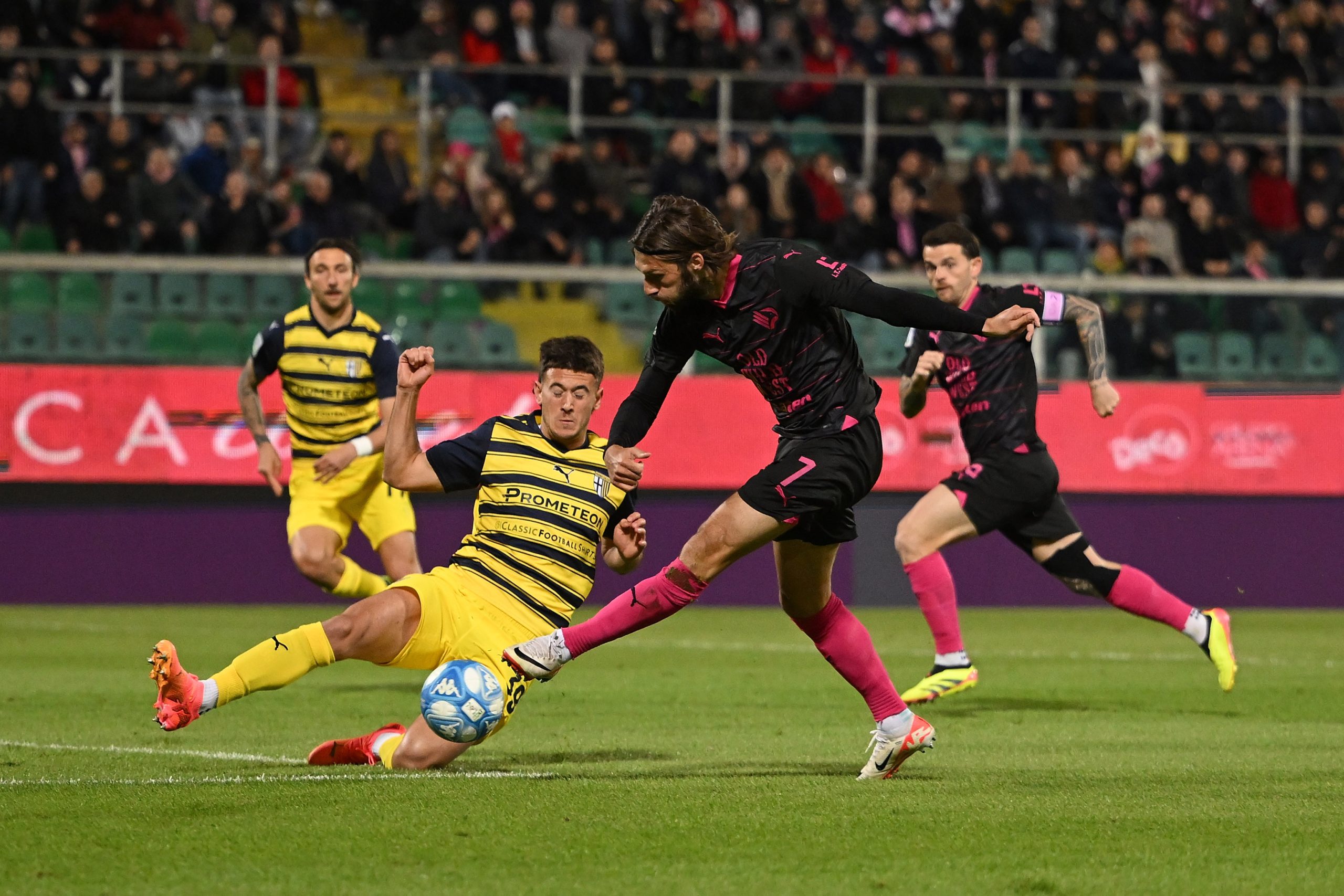 palermo-vs-parma-serie-b-25-2
