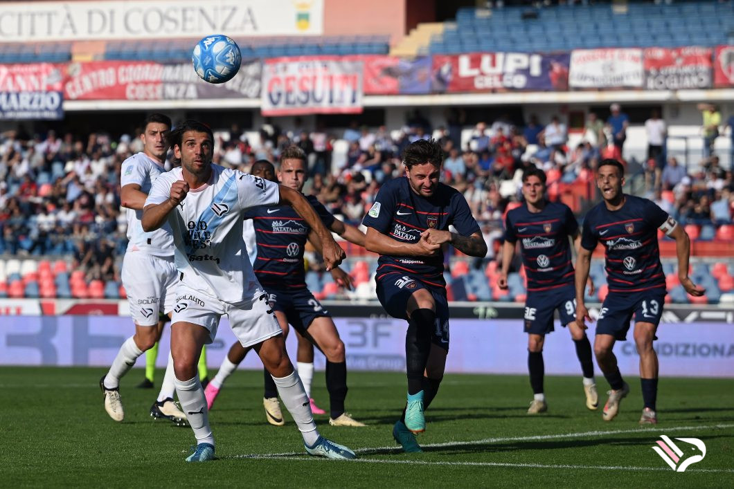 cosenza-vs-palermo-serie-b-5