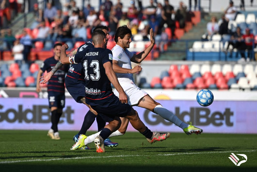 cosenza-vs-palermo-serie-b-8