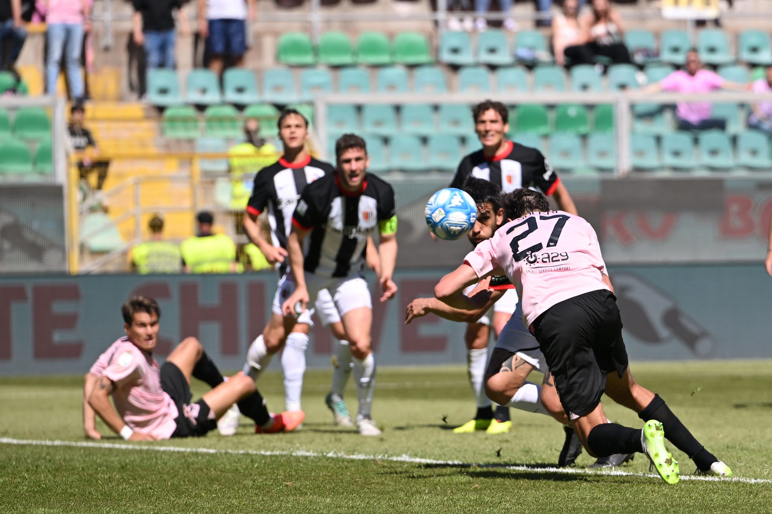 palermo-vs-ascoli-serie-b-11-2