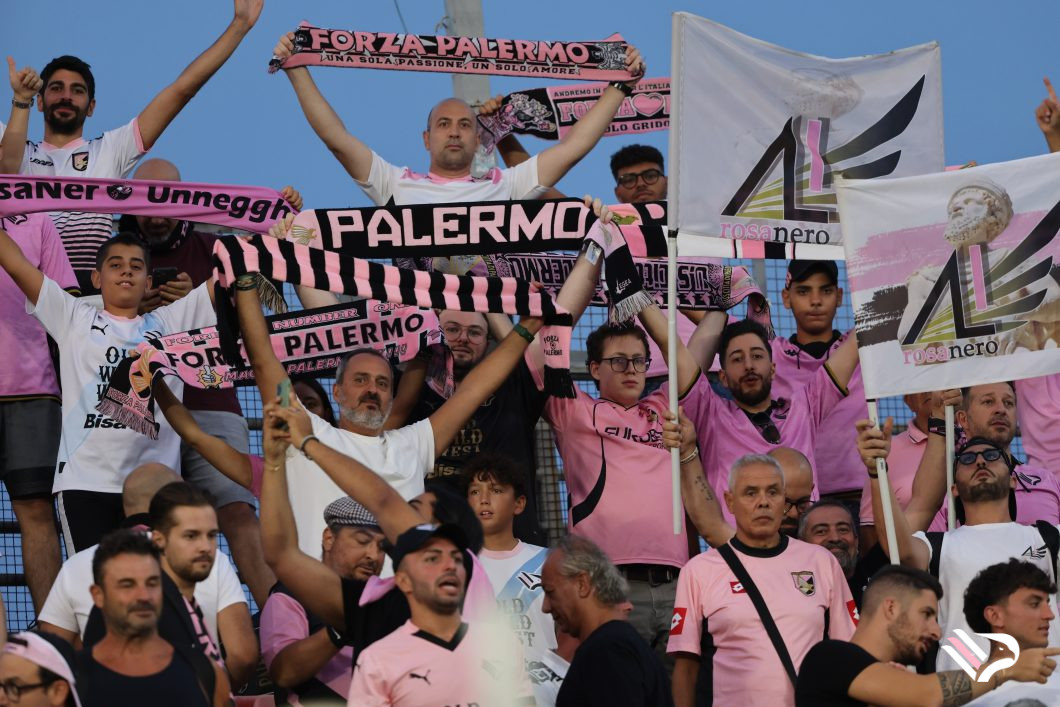 cremonese-vs-palermo-serie-b-81