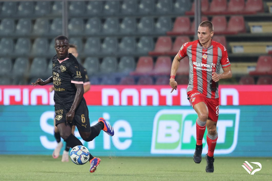 cremonese-vs-palermo-serie-b-36