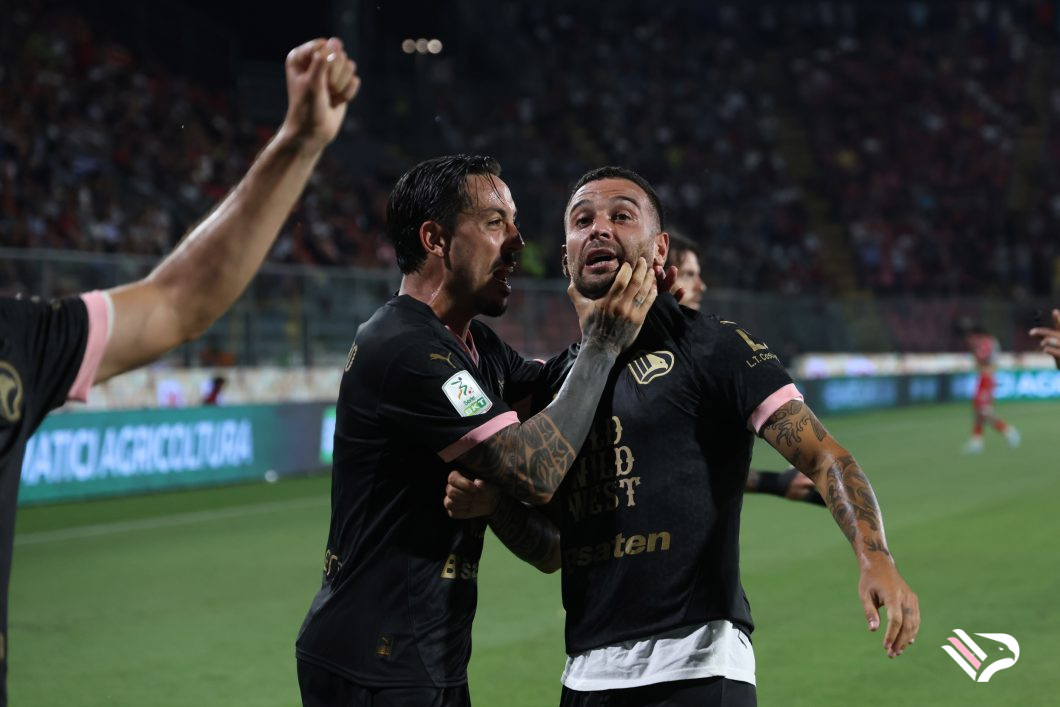 cremonese-vs-palermo-serie-b-51