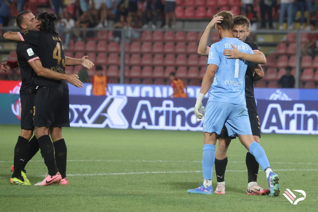 cremonese-vs-palermo-serie-b-60