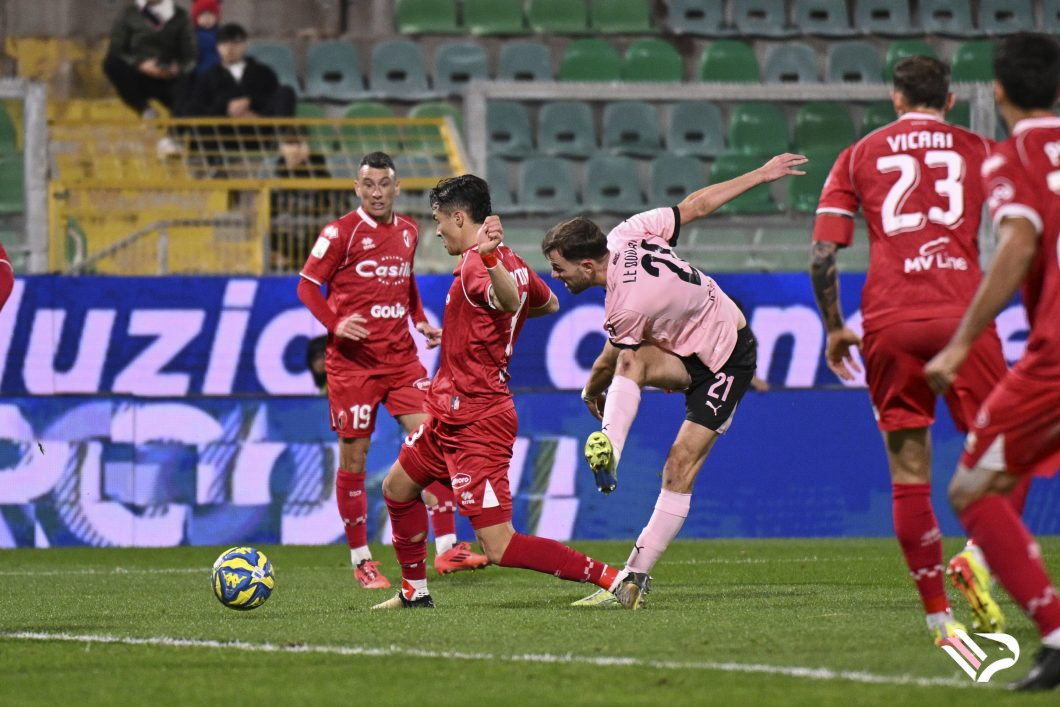 palermo-vs-bari-serie-b-25-2