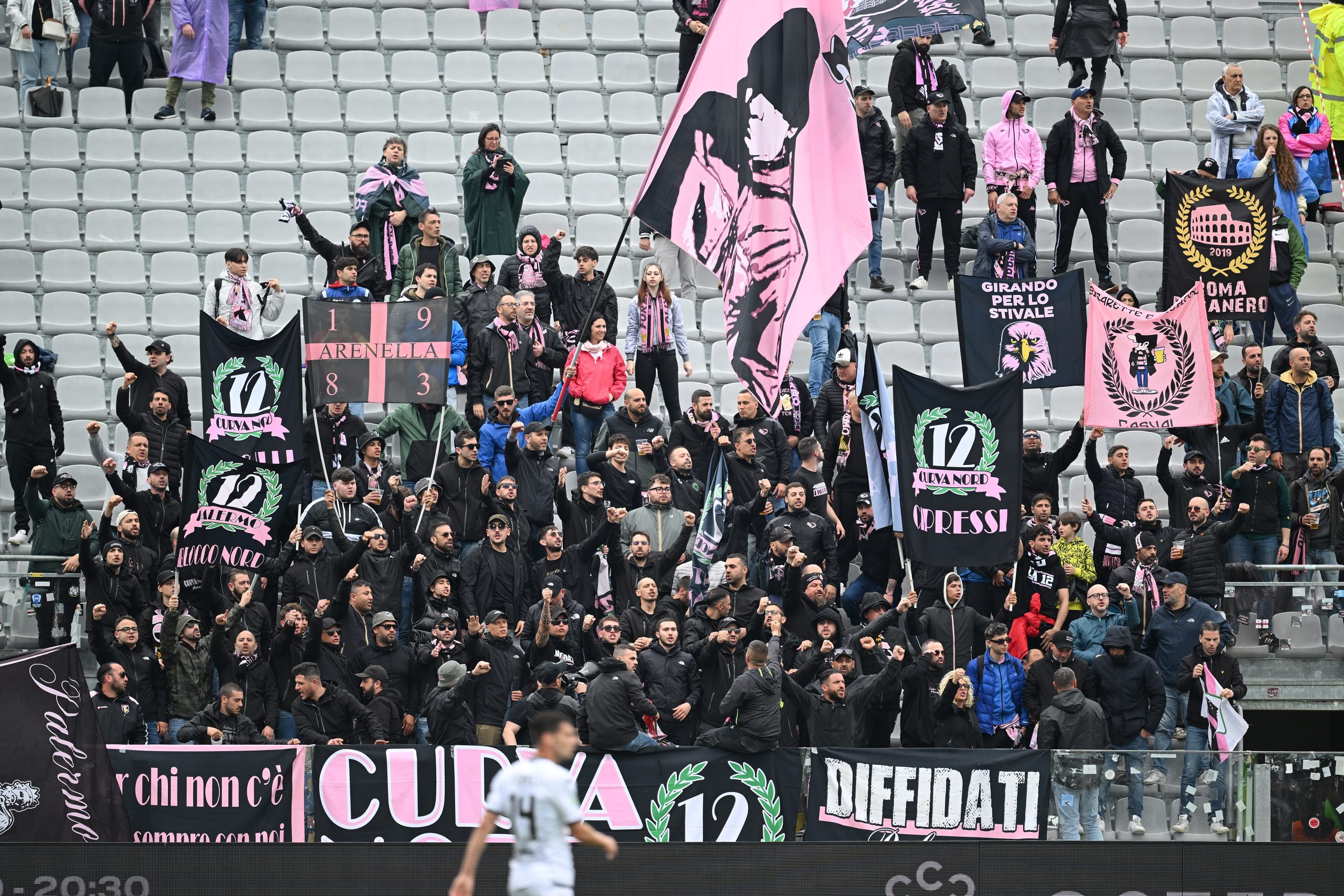 spezia-vs-palermo-serie-b-33