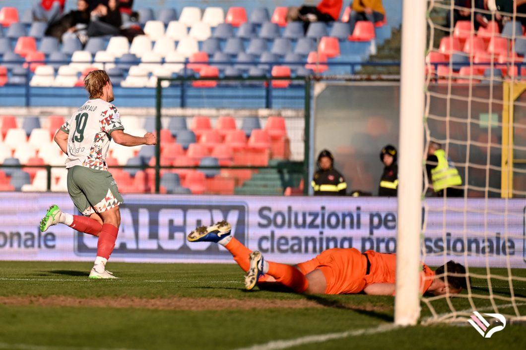 cosenza-vs-palermo-serie-b-47