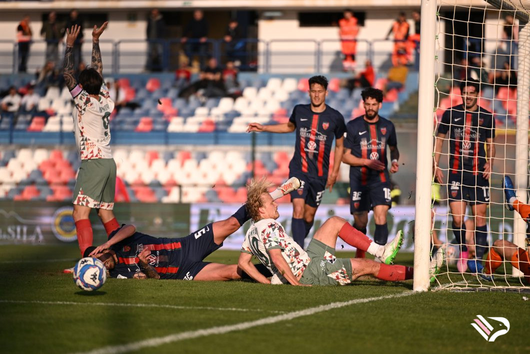 cosenza-vs-palermo-serie-b-38