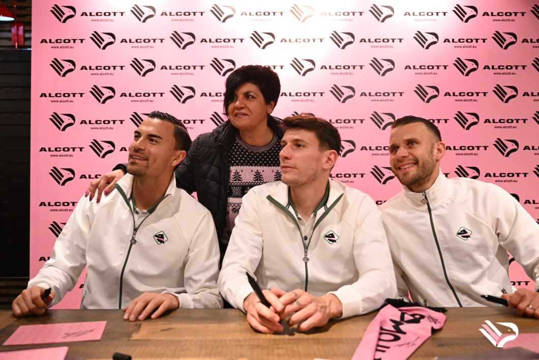 meetgreet-alcott-12-2