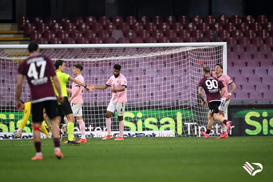 salernitana-vs-palermo-serie-b-12
