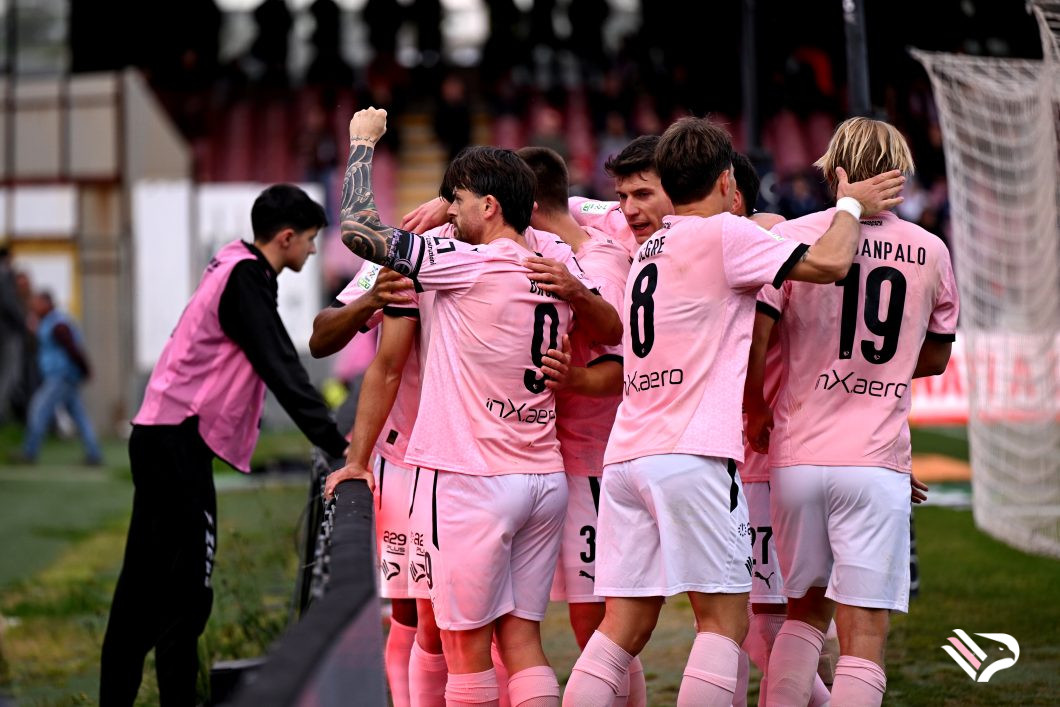 salernitana-vs-palermo-serie-b-26