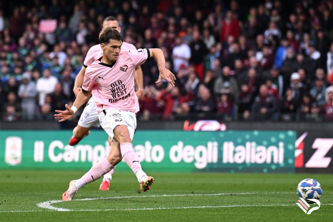 salernitana-vs-palermo-serie-b-33