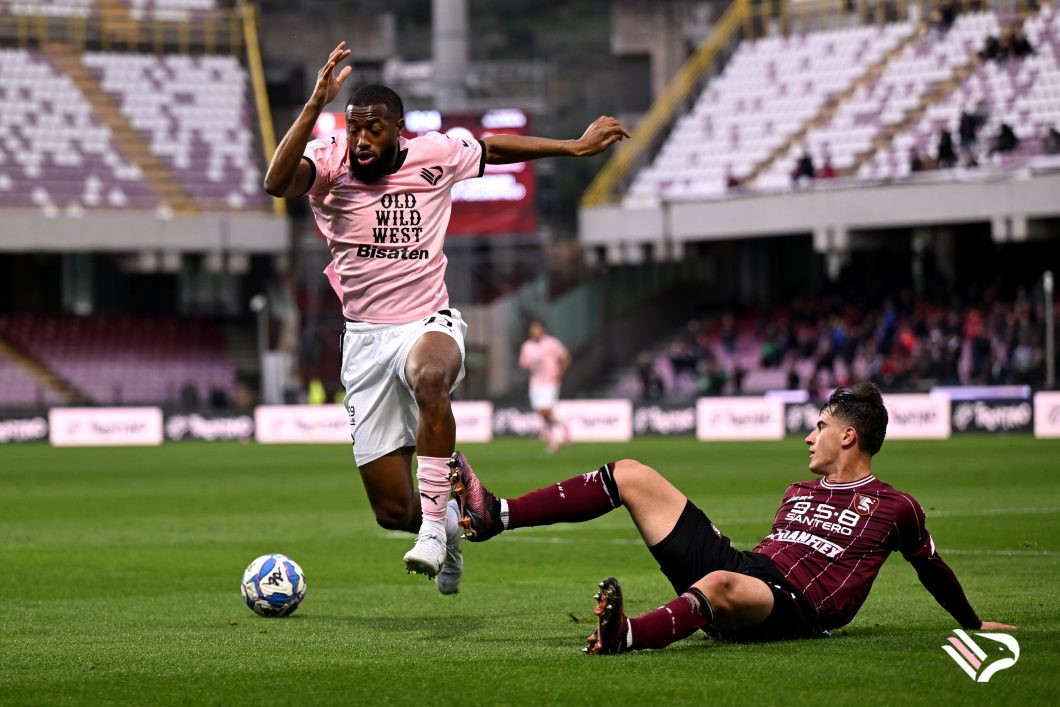 salernitana-vs-palermo-serie-b-35