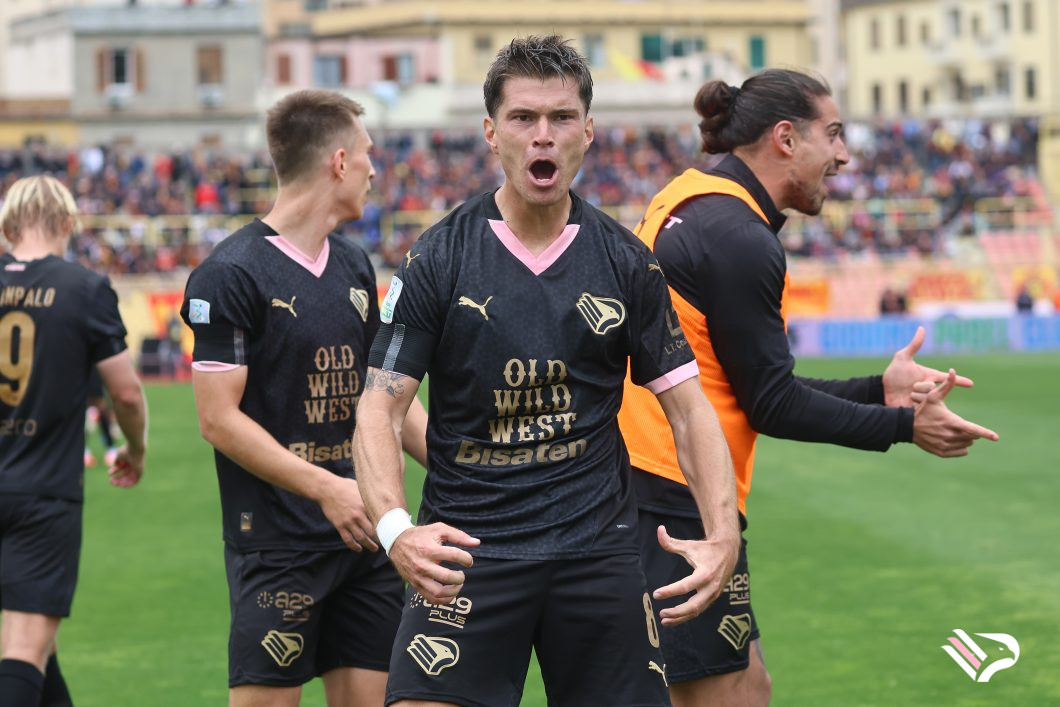 catanzaro-vs-palermo-serie-b-80-2