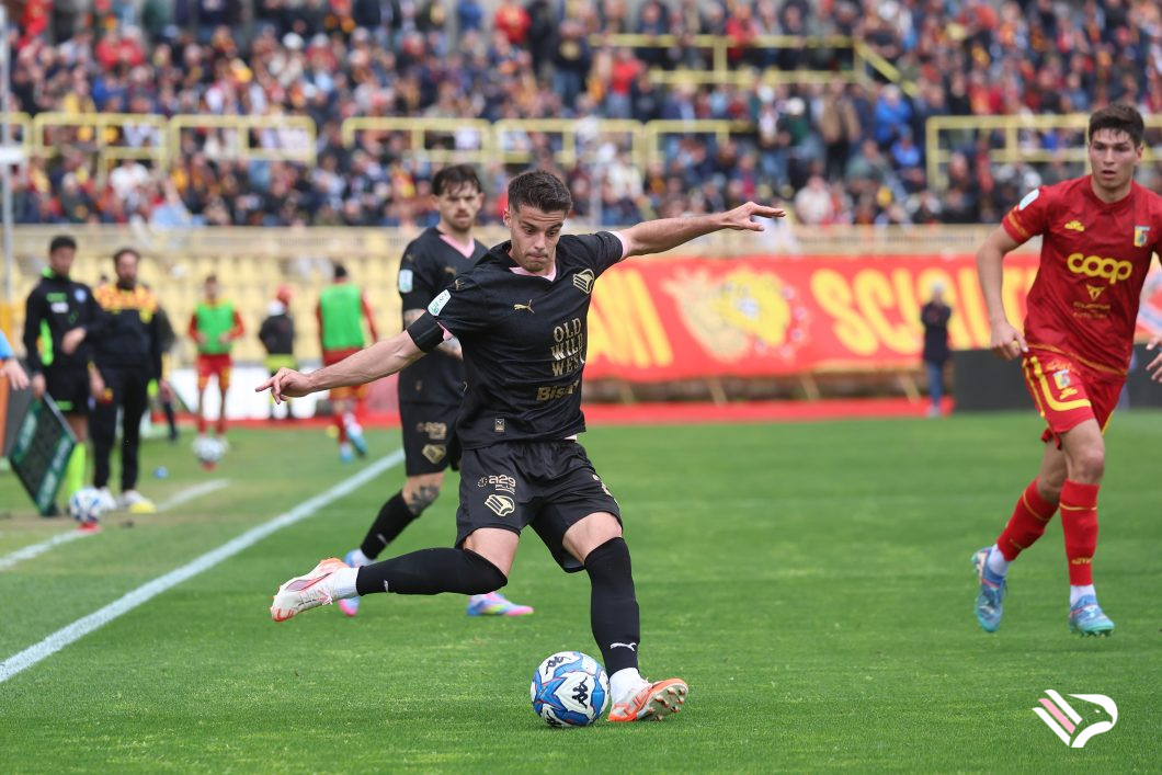 catanzaro-vs-palermo-serie-b-83-2