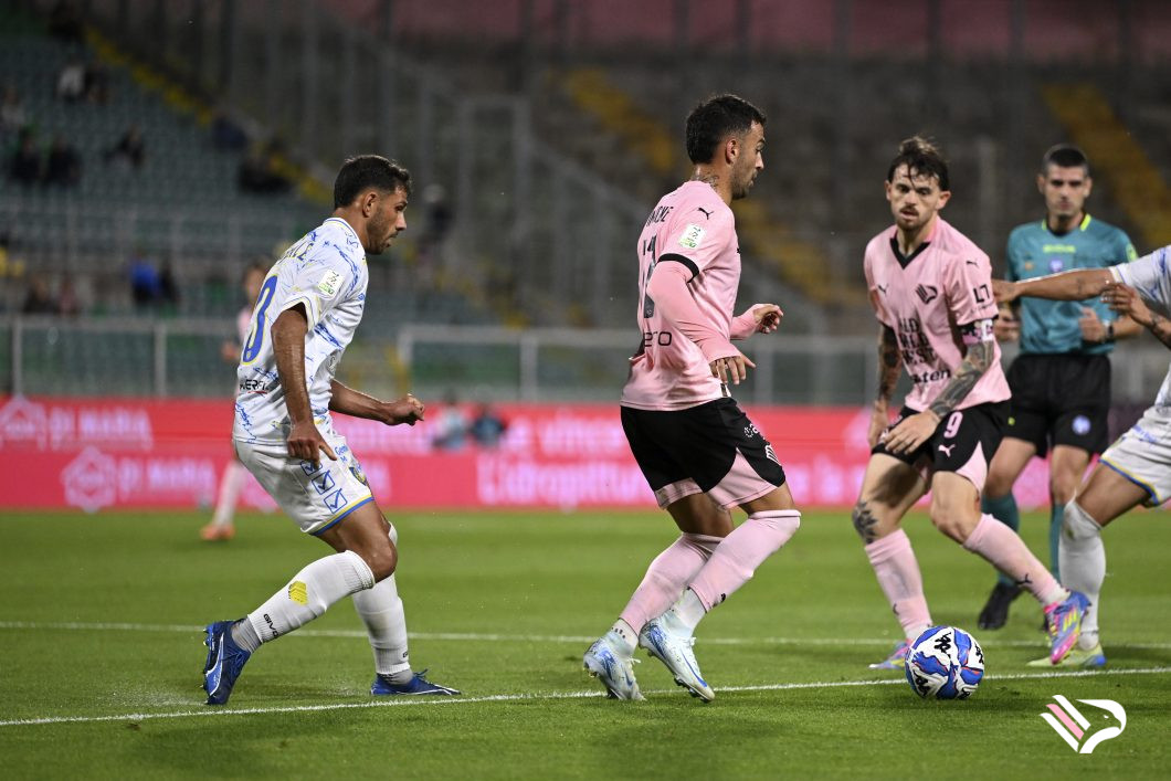 palermo-vs-carrarese-serie-b-9-2