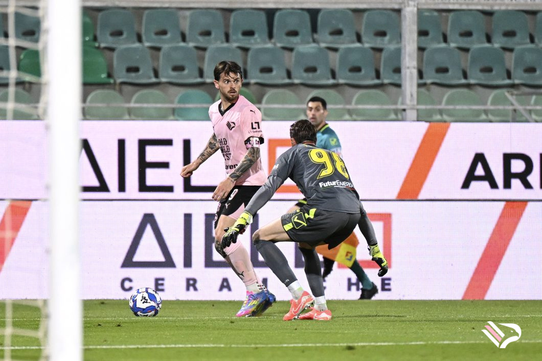 palermo-vs-carrarese-serie-b-10-2