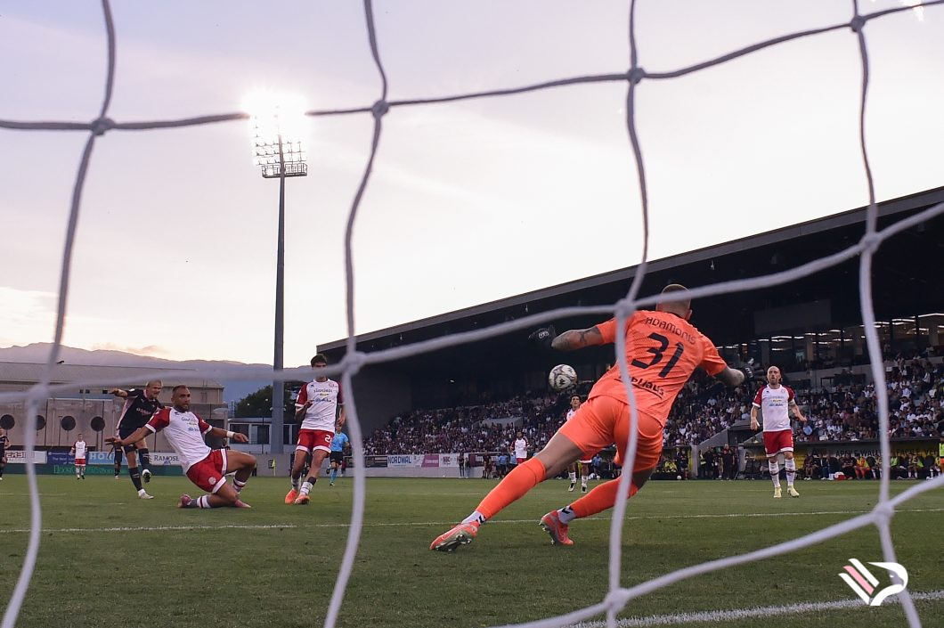 sudtirol-vs-palermo-serie-b-25