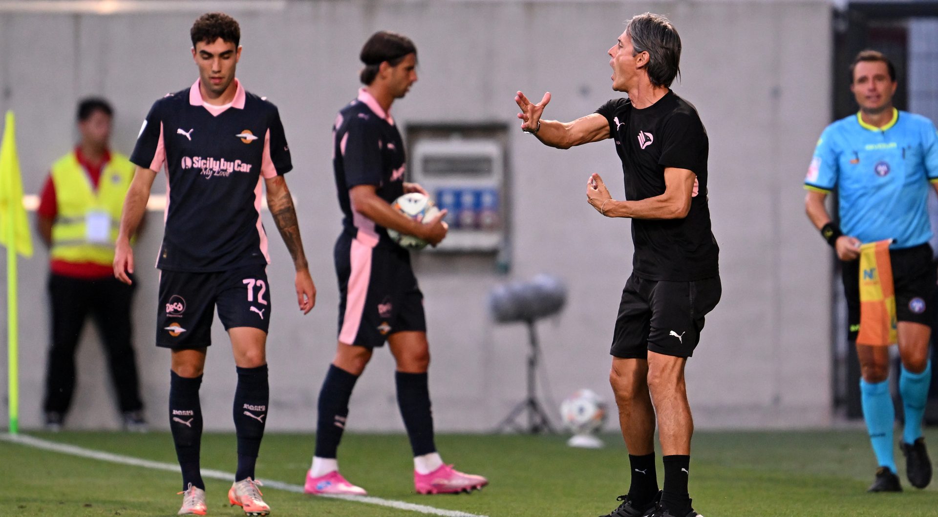 sudtirol-vs-palermo-serie-b-76