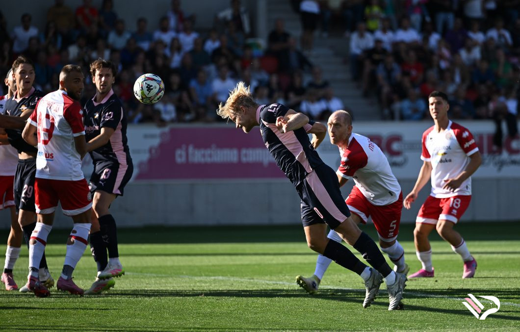 sudtirol-vs-palermo-serie-b-32