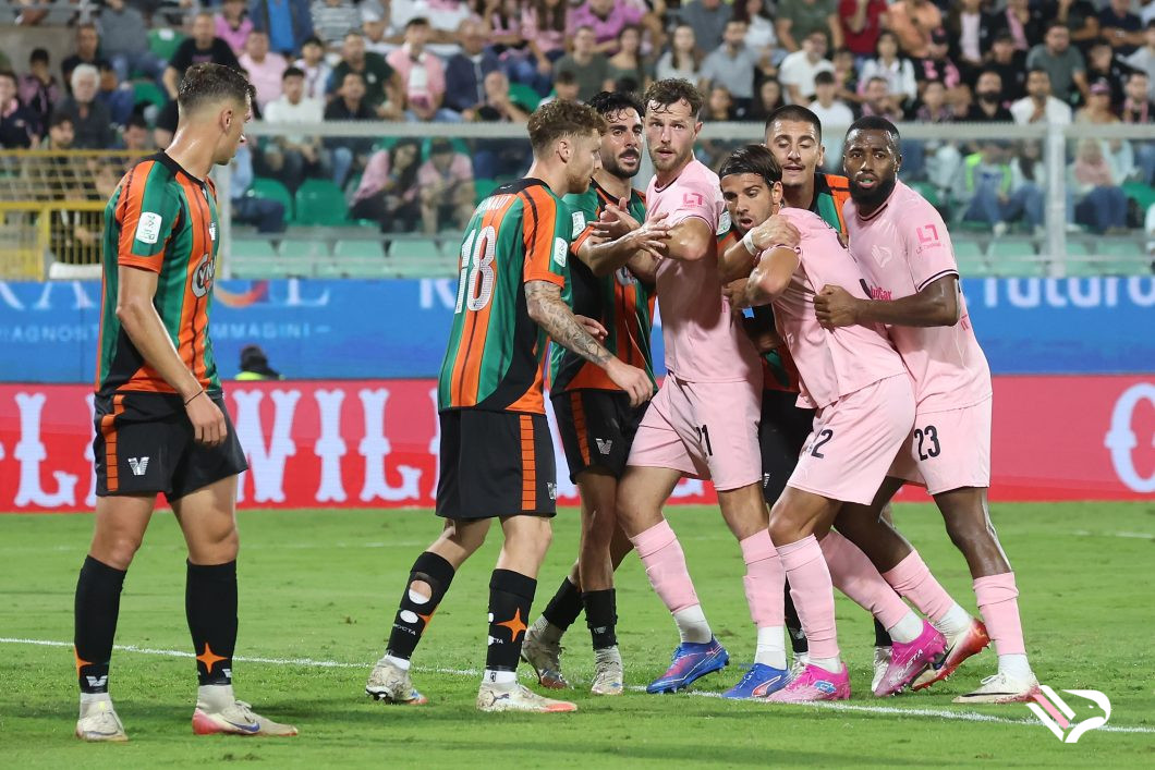 palermo-vs-venezia-serie-b-41