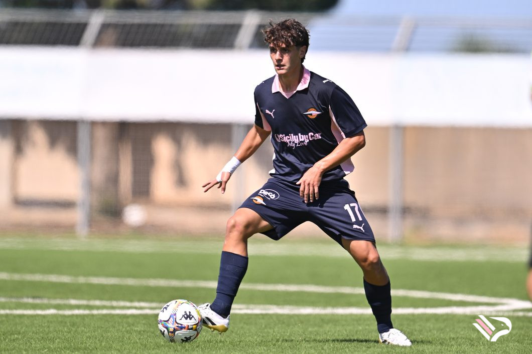 palermo-fc-vs-bariu19-primavera-12