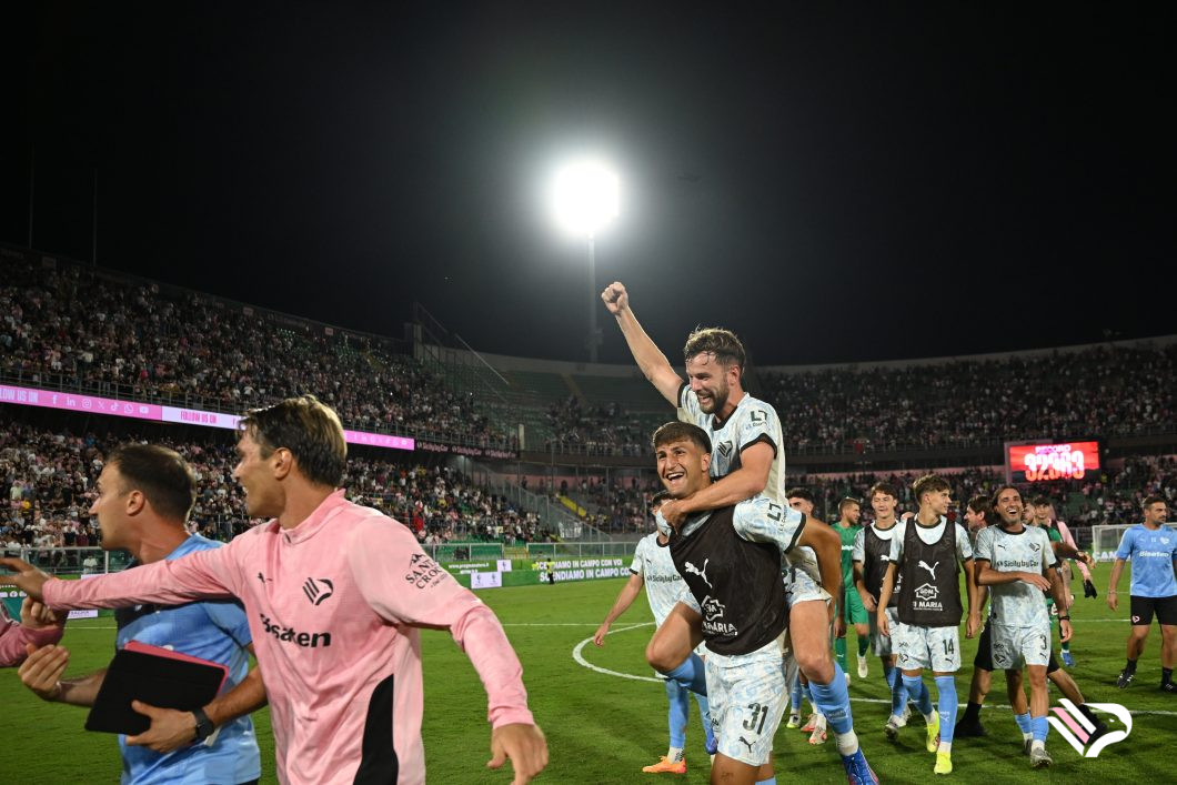 palermo-vs-bari-serie-b-45