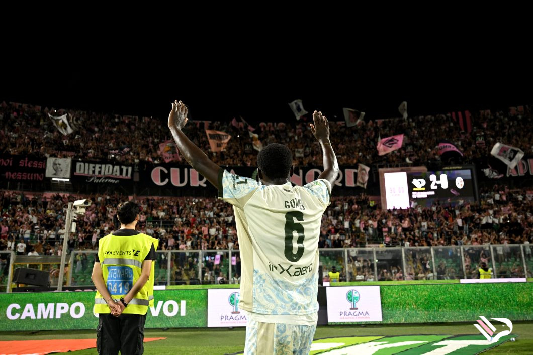 palermo-vs-bari-serie-b-81