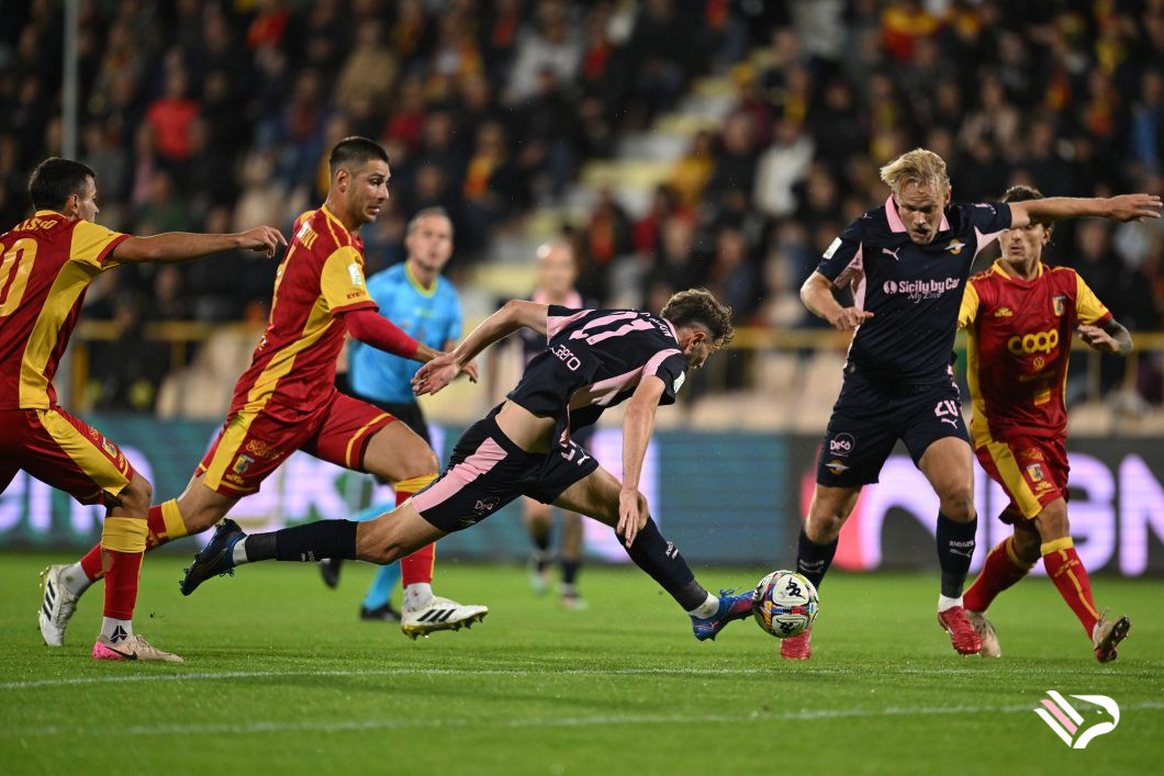 catanzaro-vs-palermo-serie-b-118