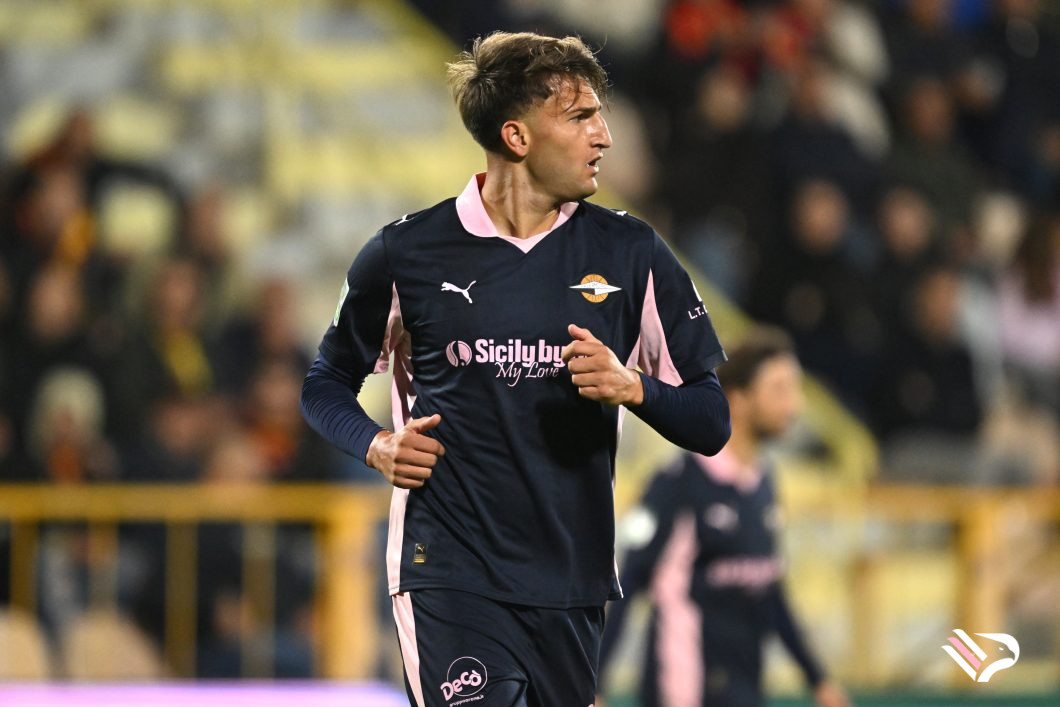 catanzaro-vs-palermo-serie-b-100