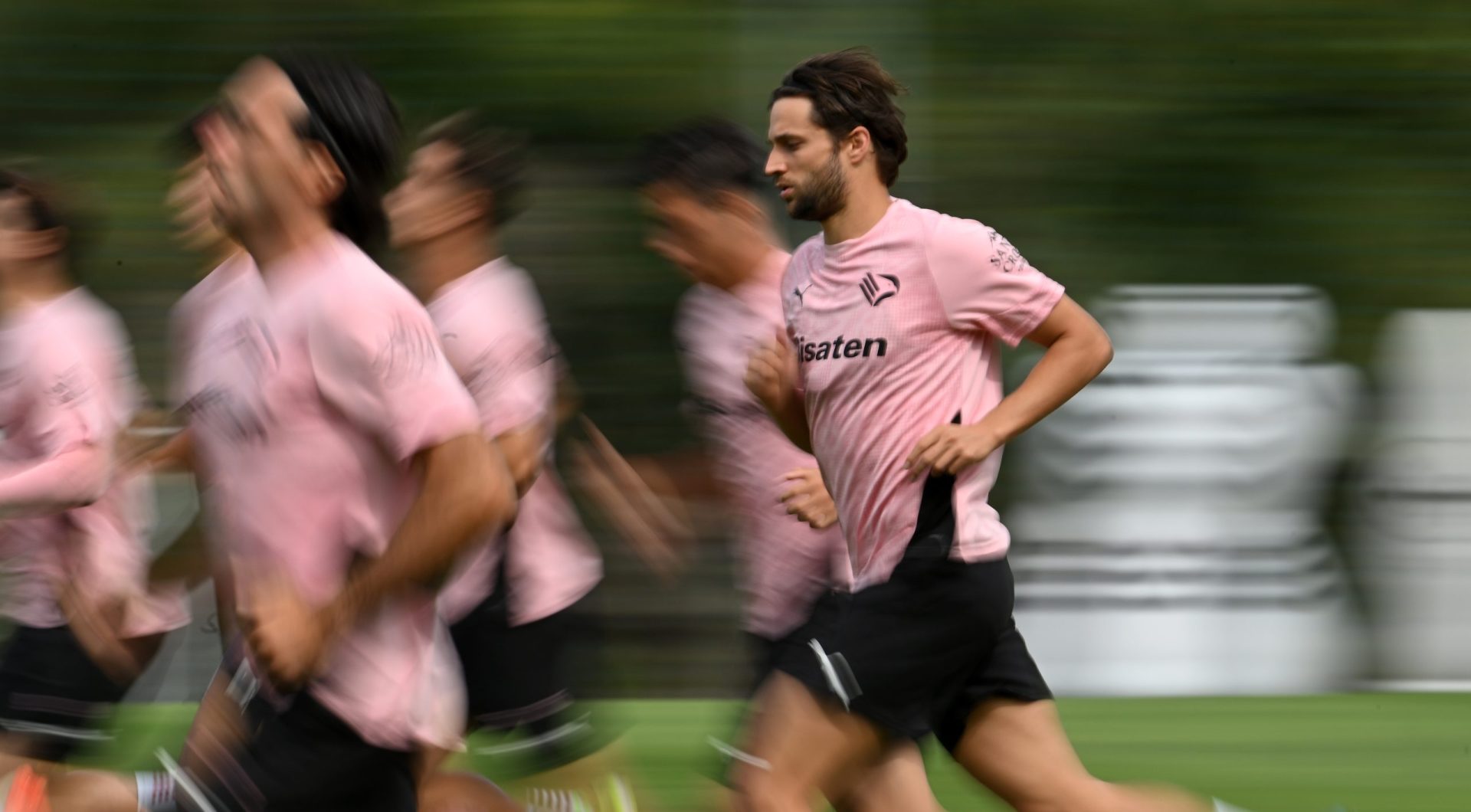 bereszynski-allenamento-palermo-cfa-3