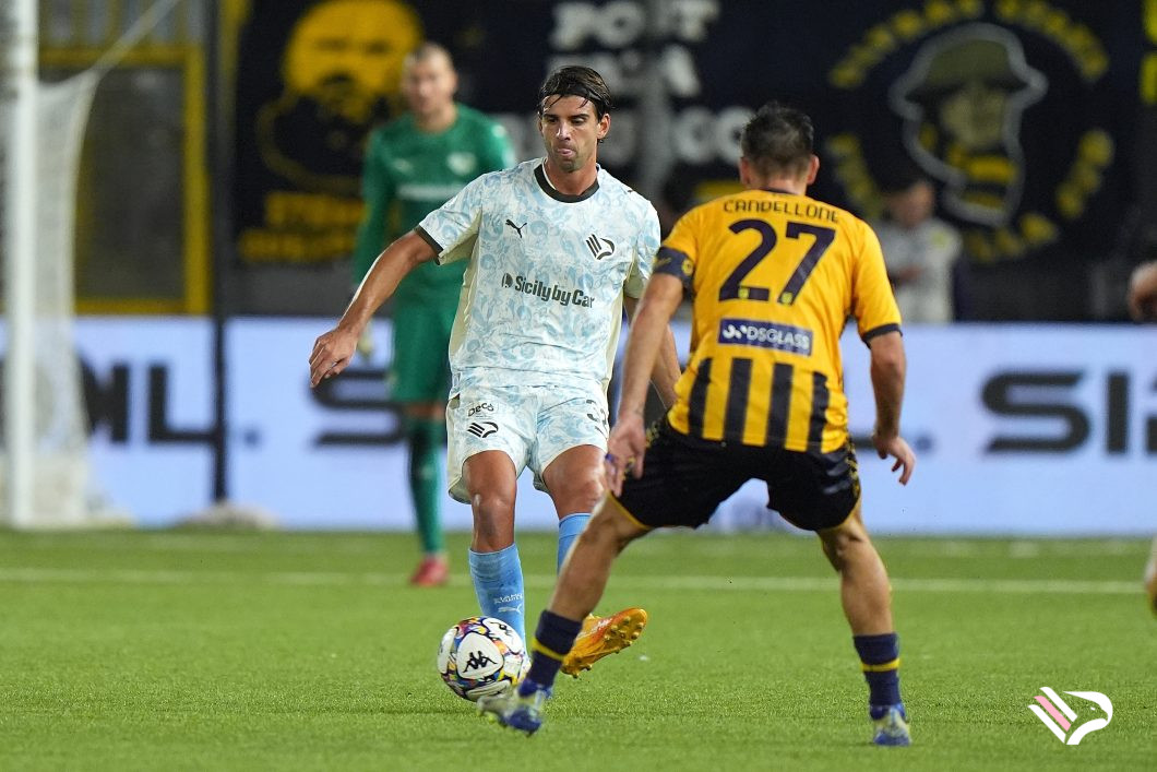 juve-stabia-vs-palermo-serie-b-36-2