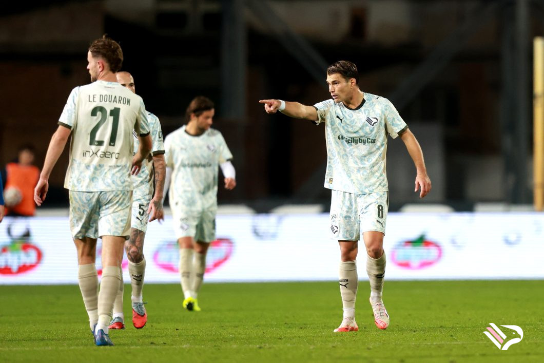empoli-vs-palermo-fc-serie-b-30