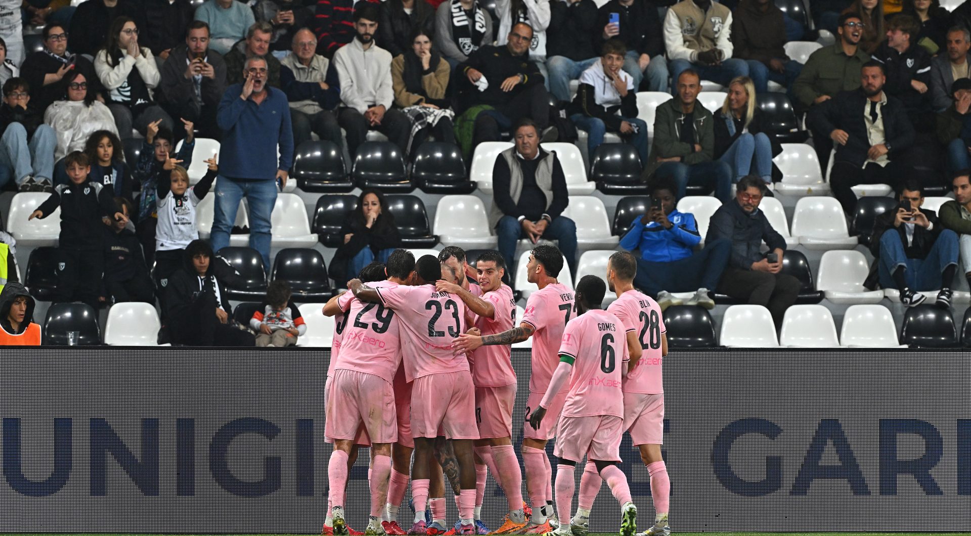 spezia-vs-palermo-serie-b-119