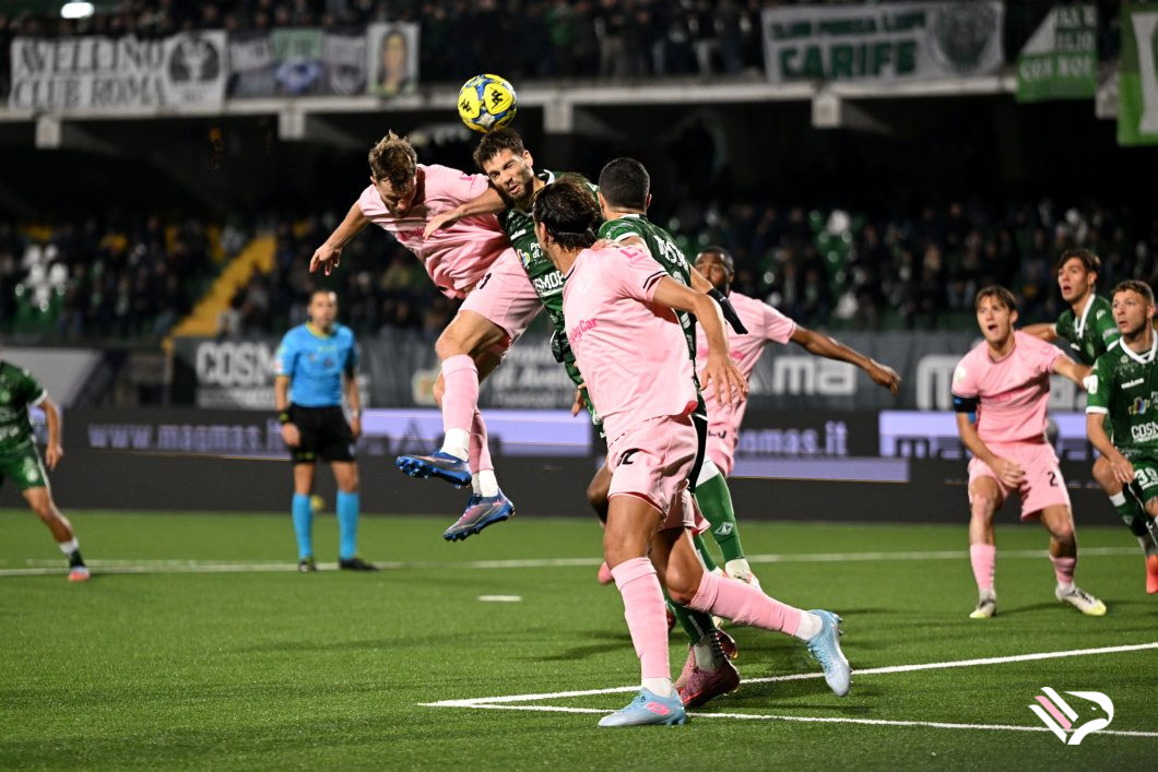 avellino-vs-palermo-serie-b-17