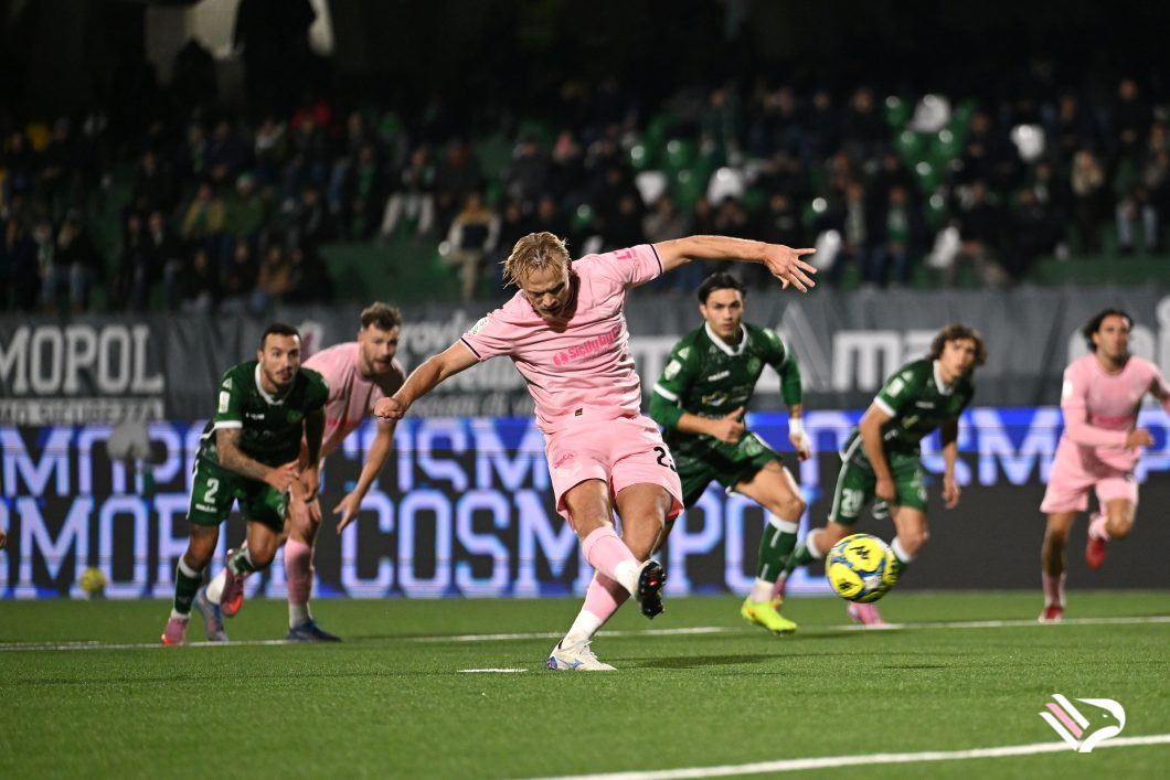 avellino-vs-palermo-serie-b-12