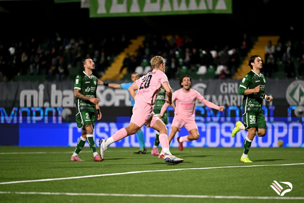 avellino-vs-palermo-serie-b-7