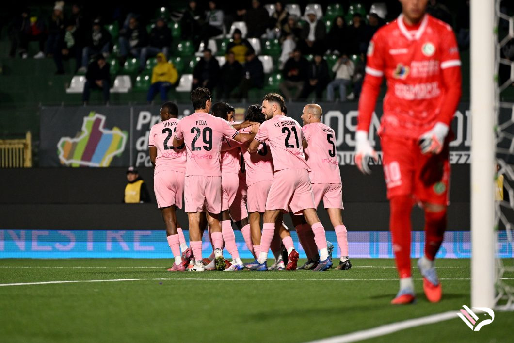 avellino-vs-palermo-serie-b-11