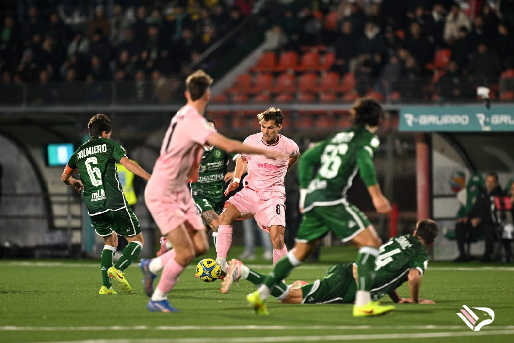 avellino-vs-palermo-serie-b-36