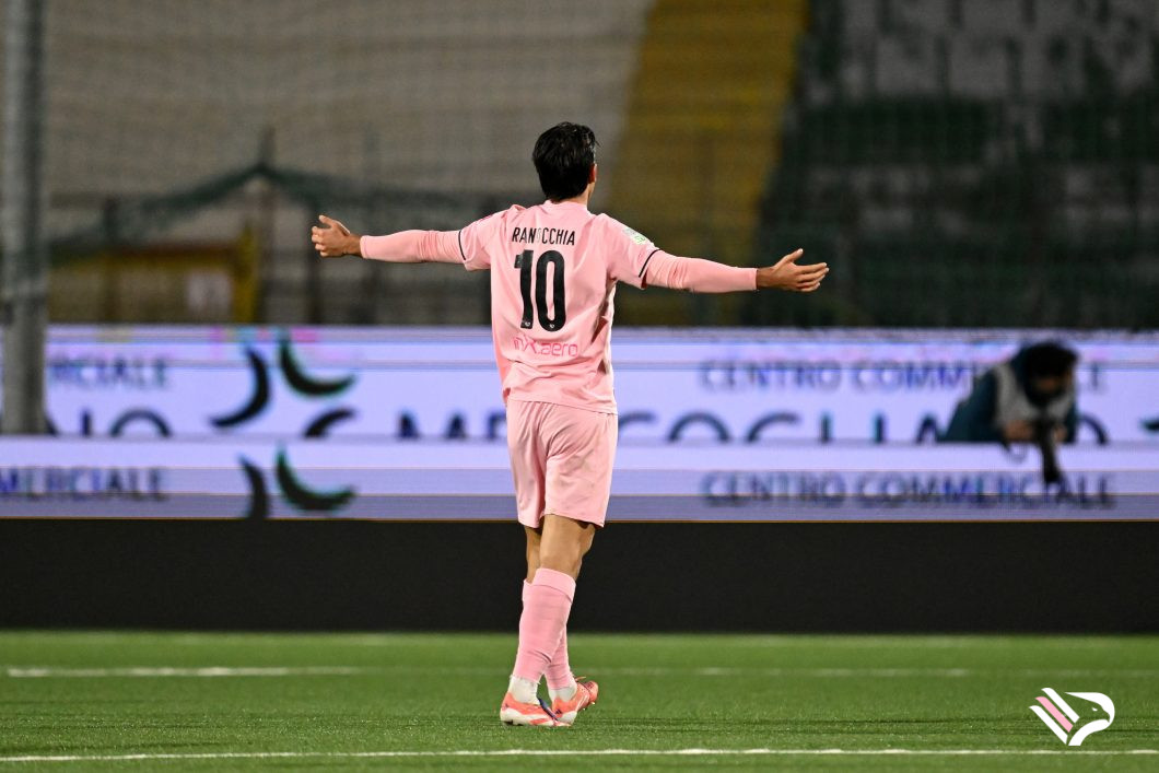 avellino-vs-palermo-serie-b-18