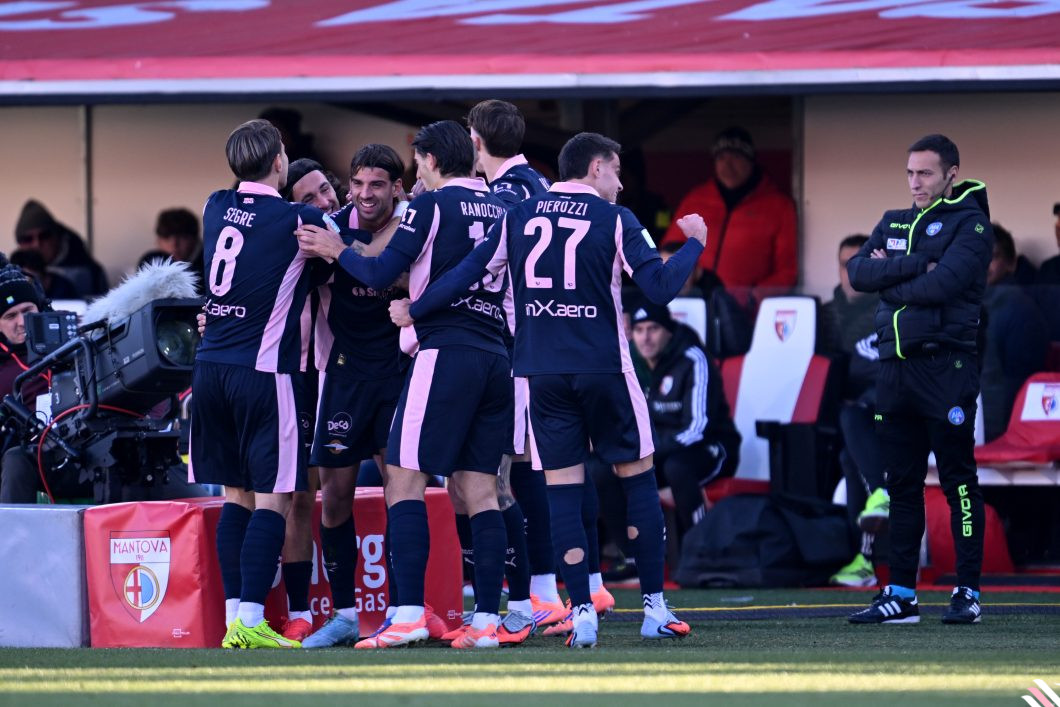 mantova-vs-palermo-serie-b-42