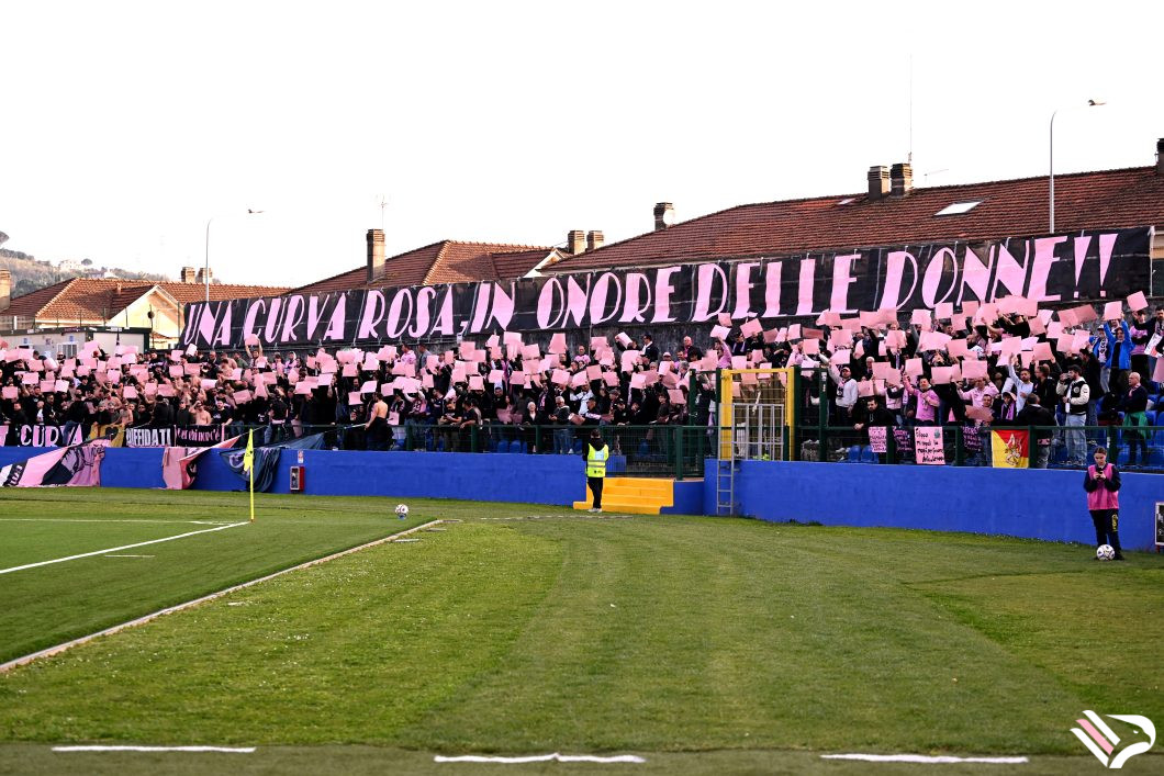 carrarese-vs-palermo-serie-b-40