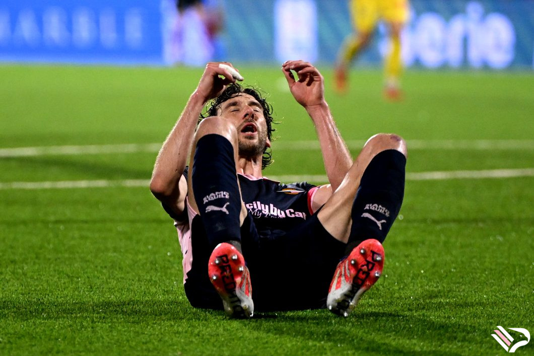 carrarese-vs-palermo-serie-b-27