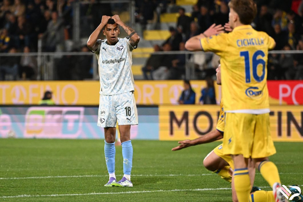 frosinone-vs-palermo-fc-serie-b-4