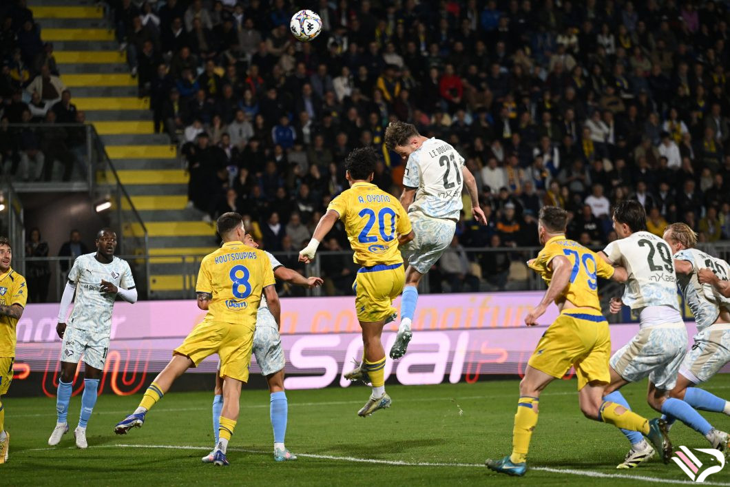 frosinone-vs-palermo-fc-serie-b-8